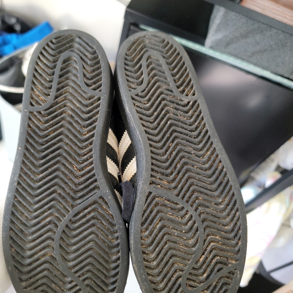 Adidas - Picture 4 of 4